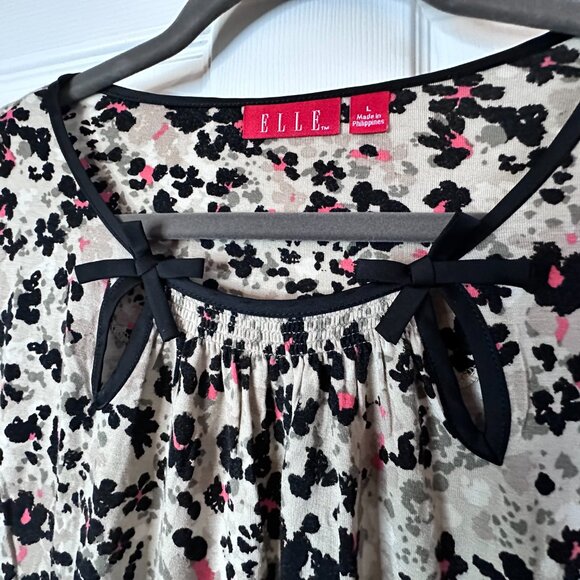 Elle Large Abstract Animal Floral Jersey Knit Cap Sleeve Keyhole Bow Accent Top - Picture 4 of 9